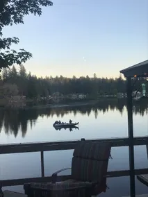 Guppies Lakehouse-Prvt. Lake Acc, Close to Rainier - Image 2