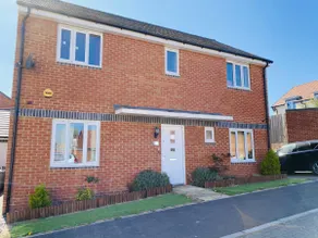 Spacious home for contractors and families - Image 4