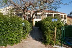 Duplex 1 seafront in residence with swimming pool Air conditioning WIFI - Image 4
