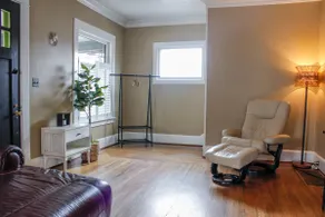 Bungalow On 7th *No Cleaning Fee* - Image 5