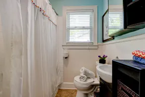 *CHARMING* 3bd dogfriendly entire HOME close to DT - Image 3