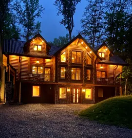 Whispering Creek Retreat - Image 3