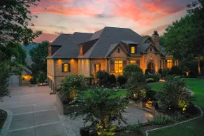 Supreme Luxury for Discerning Tastes - Image 2