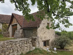 THE BARN, MAISON, PISCINE PRIVATIVE, CALME, WIFI - Image 3