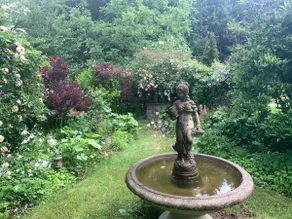 Cottage in the Gardens - Image 4