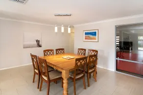 ABBEY GEM - Family Holiday Memories Near the Shore - Image 4
