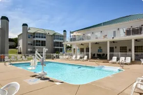 Branson Large Serene Retreat, Pools, Hot Tub! - Image 3