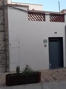 3-bedroom cottage in the Alt Empordà - Image 2
