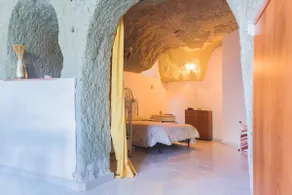 Apartment in green Ischitana tuff stone, Forio - Image 4