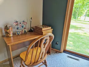 Relaxing nature getaway with all the amenities - Image 4