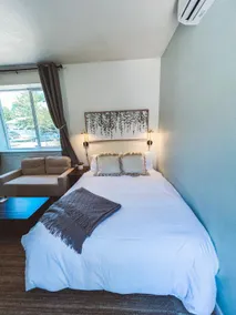 Cozy Studio Guest House near Wineries/Restaurants - Image 3