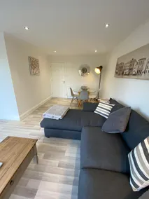2 Bedroom Riverside Penhouse Apartment St Neots - Image 3