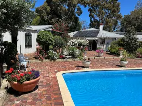 Rosebridge House Bed & Breakfast Adult Retreat - Image 2