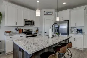 Beautiful Red Rock Vista- Private Hot Tub 5bd/3bth - Image 3