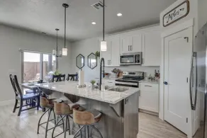 Beautiful Red Rock Vista- Private Hot Tub 5bd/3bth - Image 2