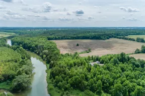 Secluded 3 bedroom bungalow on the Saugeen River with 85-acres. - Image 2