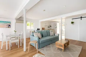 Renovated private self contained unit 12kms to CBD - Image 2