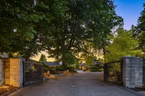 Sunnywood Garden I Resort style Ocean View Retreat - Image 5
