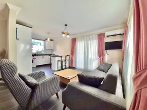 Aloanda Holiday House with Swimming Pool - Image 2