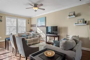 Sleep 6 3bd/3ba Pet Friendly Hm by Hospital & Food - Image 3