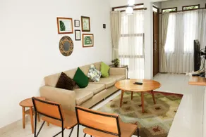 Teras Rumah Taman in Sersan Bajuri - Image 5