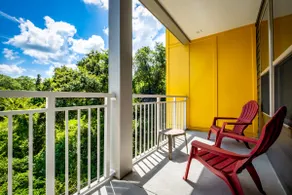 Luxe Poolside Condo | King Bed - Image 4