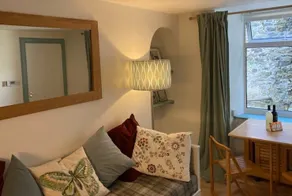 The Snug, a great flat in the heart of Peebles. - Image 5