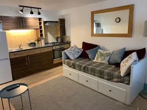 The Snug, a great flat in the heart of Peebles. - Image 2