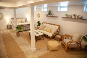 O’vr Water Cottage - Image 3