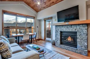 Spring Creek Vacations 1 BR Elevated Condo 409W - Image 2