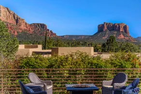 Epic Red Rock Panoramas Featuring Cathedral Rock - Image 4