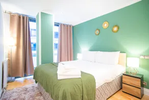 MySquare One Bed Serviced Apt in Farringdon - Image 4