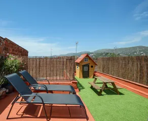 Apartment close to the beach and the town centre - Image 2