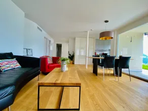 Boutique Apartment with A/C, SPA entry & view - Image 3