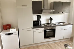 BRiGHT: Central | Kitchen | Washing | Netflix - Image 5