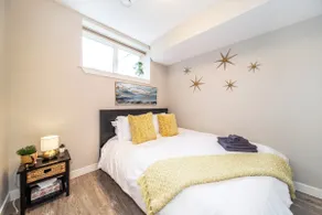 Bright Modern Suite - Netflix - WiFi - Long Stays - Image 5