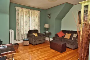 Victorian Duplex in a Historic Residential Area - Image 3