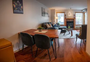 1 Bed Condo in Parkland Plaza with Pool/hot tub - Image 5