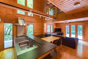 Nasu Miyagawa-tei: A high-end designer log house nestled in a forest on a highland - Image 5