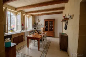 Relax at Gozo's Bebbuxa Farmhouse: Pool & BBQ - Image 4
