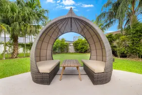 The Miami Designer Cove - Image 4