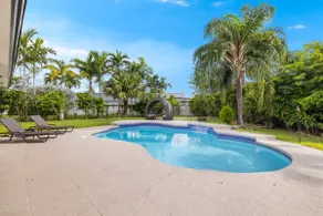 The Miami Designer Cove - Image 3