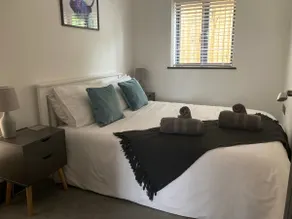 Little Elm - luxury home from home, free parking, 30-40 mins walk from Bath city centre - Image 3