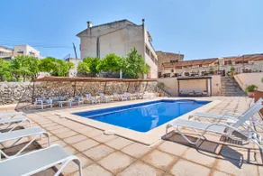 Can Riera house with shared pool - Image 3