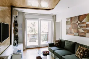 Laura's Apartment - Image 3