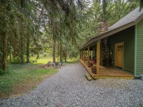 Sunset Lake Cabin in Ripley, NY - Image 3