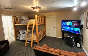 Paiute Trails Vacation Suite - Image 3