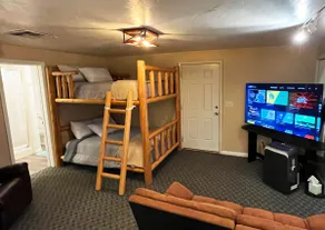 Paiute Trails Vacation Suite - Image 4