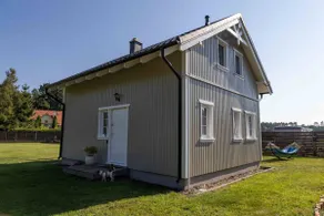 ”Cozy wooden cottage” - Image 5