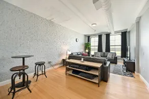 Luxe Condo MKE • 3rd night free for Midweek stays! - Image 2